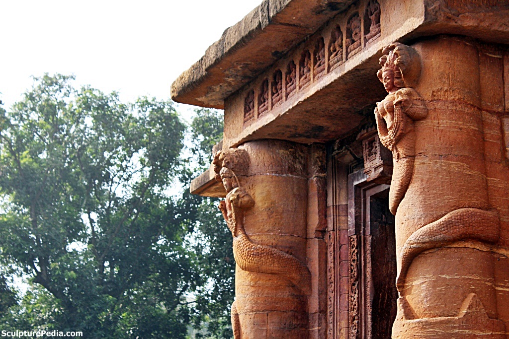 Naga-Nagini Sthambha on Jagamohana